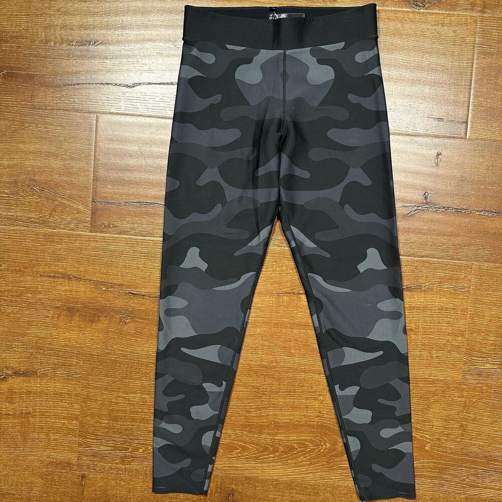 Cor By Ultracor Leggings Womens M Black Gray Camouflage Gym Running Activewear